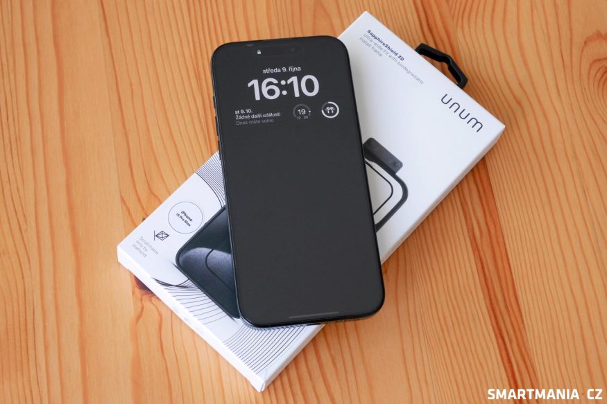 Nejlepší sklo Epico pro iPhone 16 Pro Max
