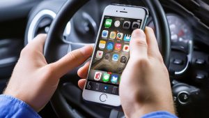 iPhone v autě a kinetóza