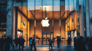 Fiktivní Apple Store vygenerovaný umělou inteligencí (ilustrační obrázek)