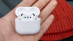 Apple Airpods 4 s ANC v podrobném redakčním testu