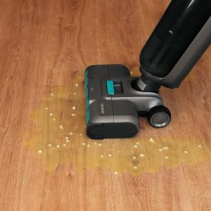 Vysavač a mop Cecotec FreeGo Wash Vacuum Spray na propagačním snímku