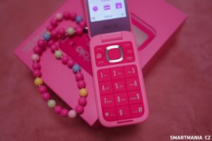 Véčko HMD Barbie Phone