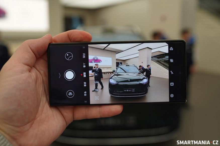Focení s Huawei Mate XT Ultimate