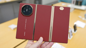 Huawei Mate XT v exkluzivních prvních dojmech