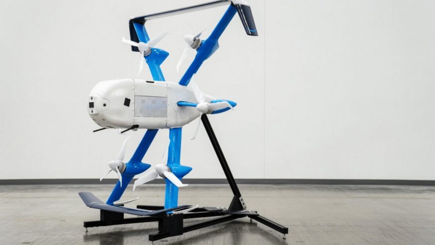 Dron MK30 létá rychlostí až 100 km/h Dron MK30 létá rychlostí až 100 km/h