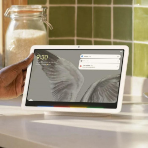 Pixel Tablet