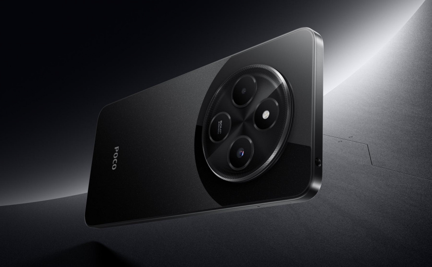 Smartphone Poco C75 v černé barvě