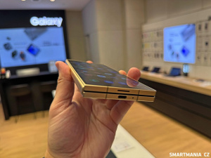 Samsung W25 naživo