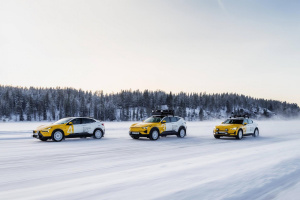 Kompletní trojice vozů Polestar Arctic Circle