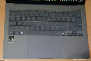 Detailní pohled na klávesnici Asus Zenbook A14