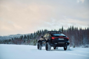 Koncept Audi Q6 e-tron offroad