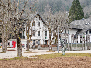 Hlavní fotoaparát (24 mm)