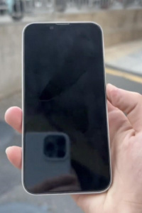 iPhone SE 4 na snímcích z videa