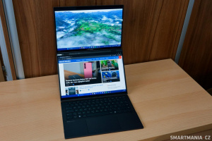 Asus Zenbook Duo se dvěma displeji a klávesnicí
