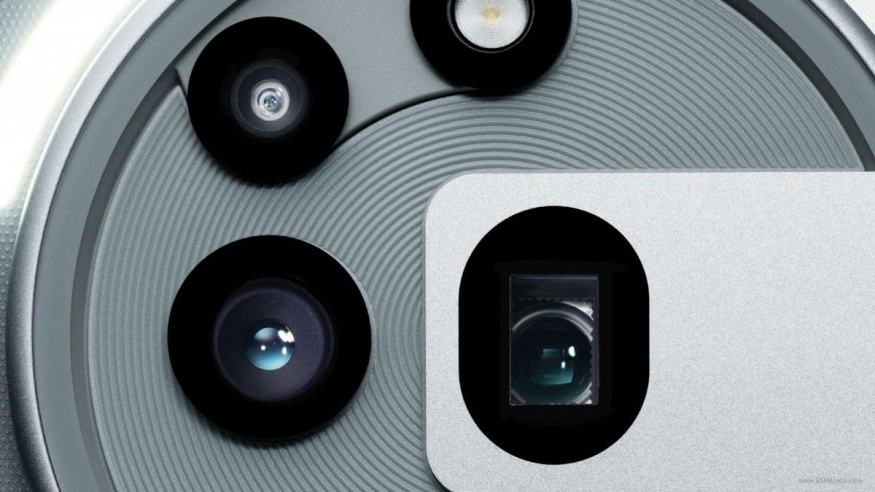 Detail fotoaparátů Nothing Phone (3a) Pro