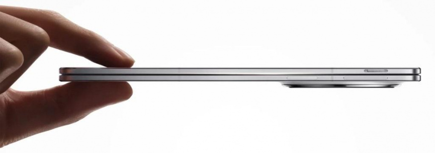 Oppo Find N5 se pyšní ultratenkým profilem Oppo Find N5 se pyšní ultratenkým profilem
