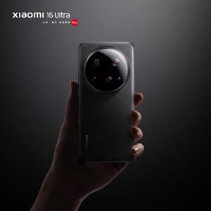 Xiaomi 15 Ultra v černé barvě
