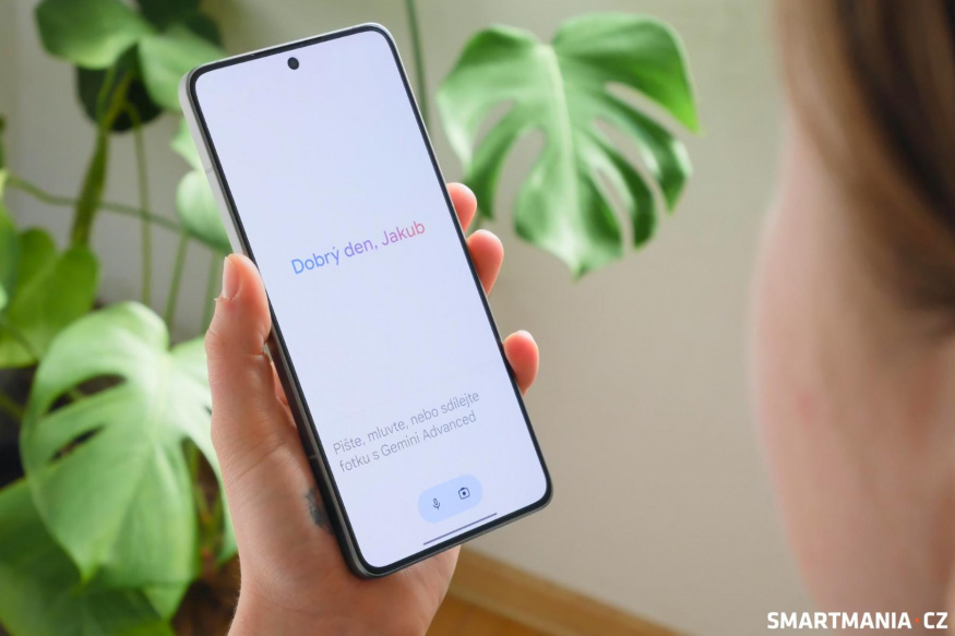 Umělá inteligence Gemini na telefonu Xiaomi