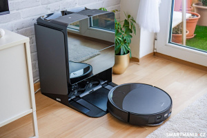 Roborock Saros 10R jede do stanice