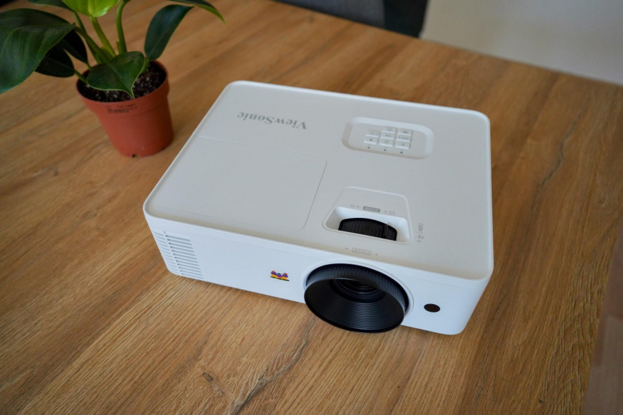 Projektor Viewsonic PX704HD