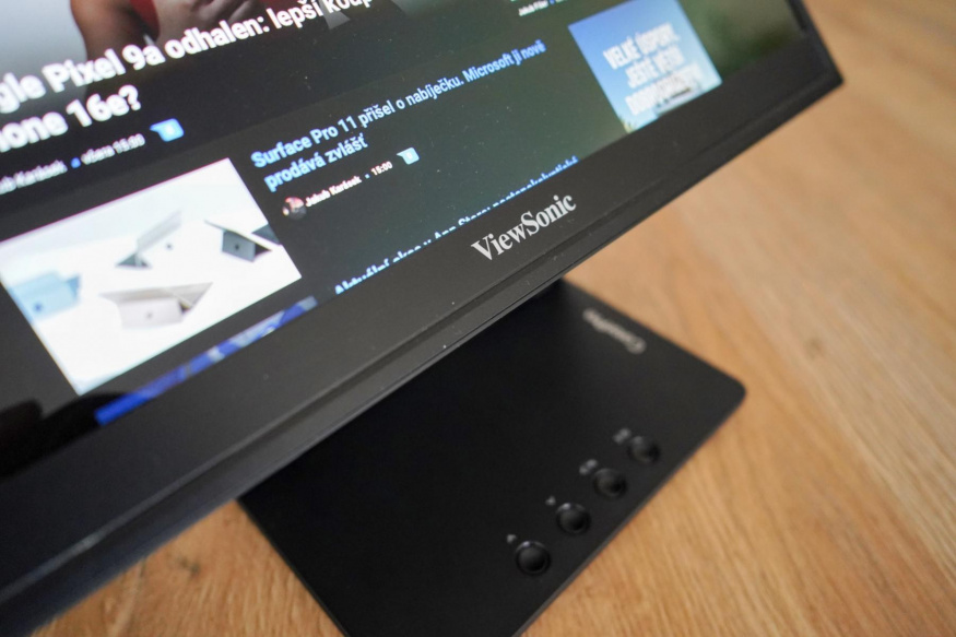 Přenosný monitor Viewsonic VP16 OLED Přenosný monitor Viewsonic VP16 OLED