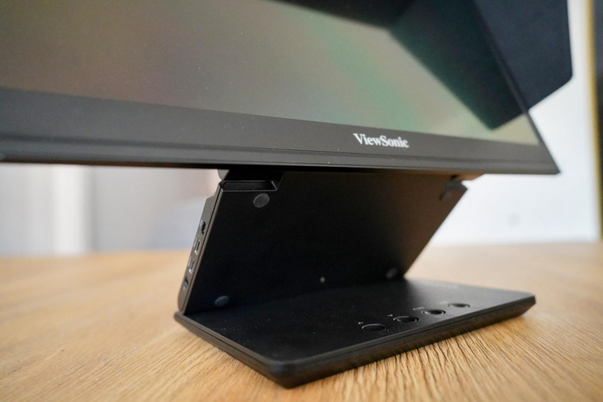 Přenosný monitor Viewsonic VP16 OLED Přenosný monitor Viewsonic VP16 OLED