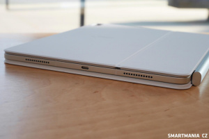 iPad Air M3 v pouzdru s Magic Keyboard