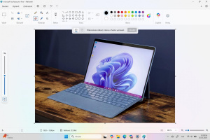 Pixelmator nebo Photoshop jsou pro tuto službu výrazně lepší – a jednodušší na používání