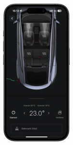 Screenshot z mobilní aplikace Tesla