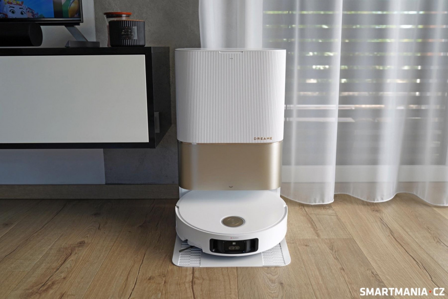 Dreame X50 Ultra v dokovací stanici Dreame X50 Ultra v dokovací stanici