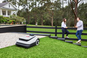 Robotická sekačka Ecovacs Goat A3000