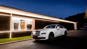 Rolls-Royce Spectre Black Badge si v Praze odbyl svou evropskou premiéru