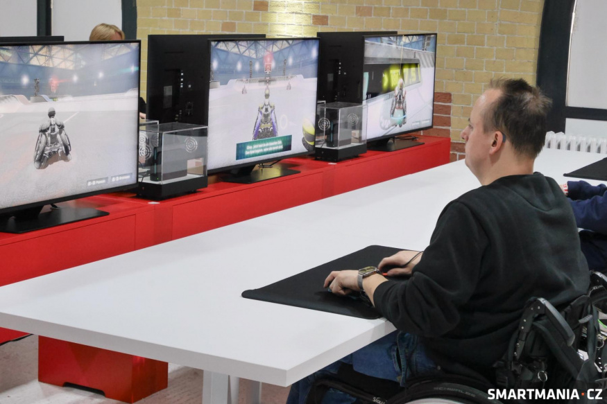 Není náhodou, že si hru přijeli vyzkoušet hlavně vozíčkáři