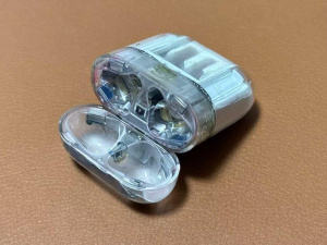 Transparentní pouzdro sluchátek AirPods