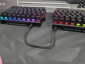 Herní klávesnice Asus ROG Falcata