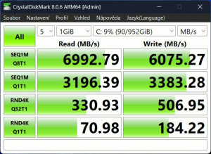 Vivobook S16: Qualcomm varianta