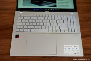 Stříbrná varianta Asus Vivobook S16