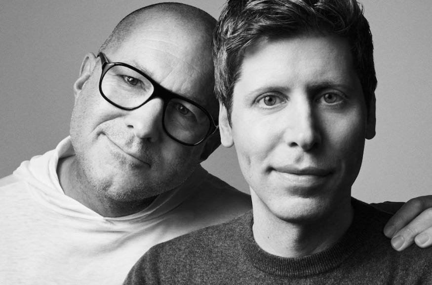 Jony Ive A Sam Altman