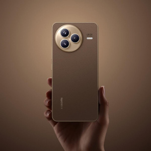 Xiaomi Civi 5 Pro ve varianě Iced Americano