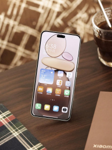 Xiaomi Civi 5 Pro ve varianě Iced Americano