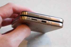 Motorola Razr 60 Ultra z různých úhlů
