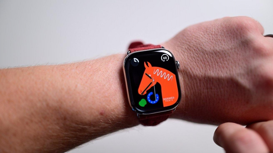 Apple Watch Series 10 v edici Hermes