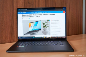 Asus Proart P16 OLED displej