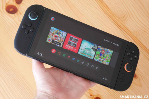 … a s černým motivem … a s černým motivem