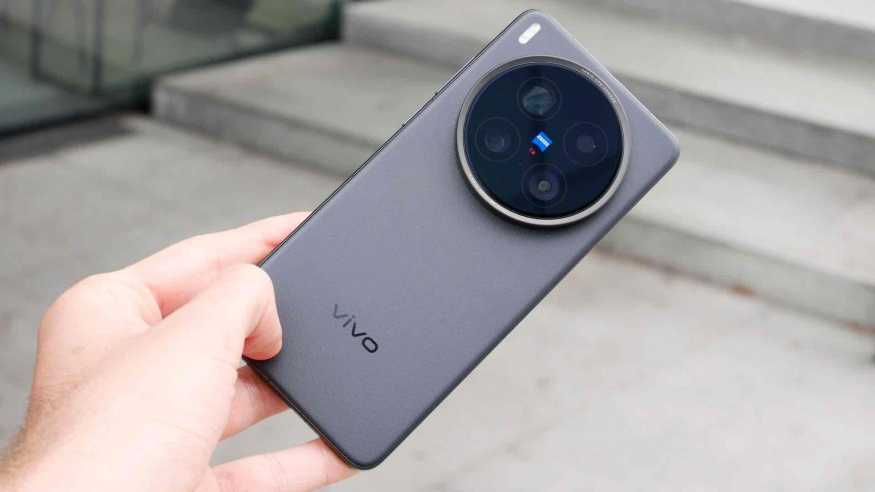 Vivo X200 Ultra Vivo X200 Ultra