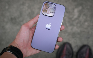 Chytrý telefon iPhone 14 Pro