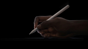 Apple Pencil Pro na propagačním snímku