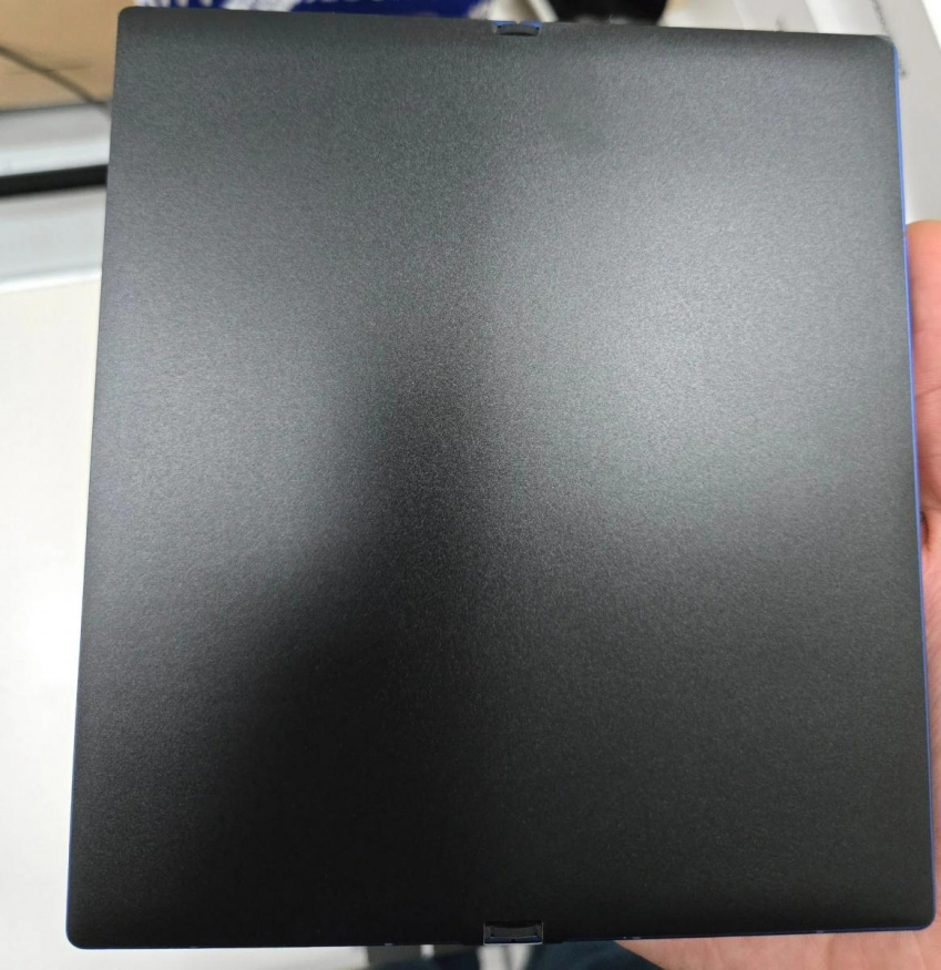 Galaxy Z Fold 7 zepředu