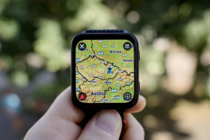 Mapové podklady na hodinkách od Garminu