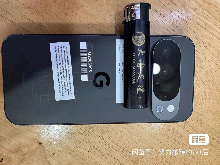 Prototyp telefonu Google Pixel 10 Pro na uniklém snímku